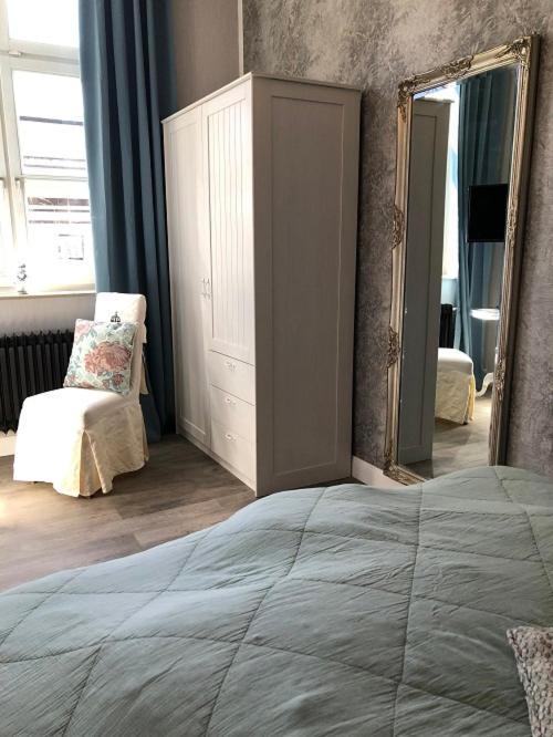 Ferienwohnung Alte Schule 22 Am Saseler Markt 2 Schlafzimmer & Baeder Hochwertig Гамбург Екстер'єр фото